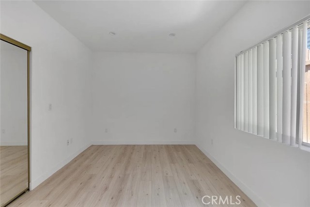 Detail Gallery Image 14 of 20 For 634 E Valencia Ave, Burbank,  CA 91501 - 2 Beds | 2 Baths