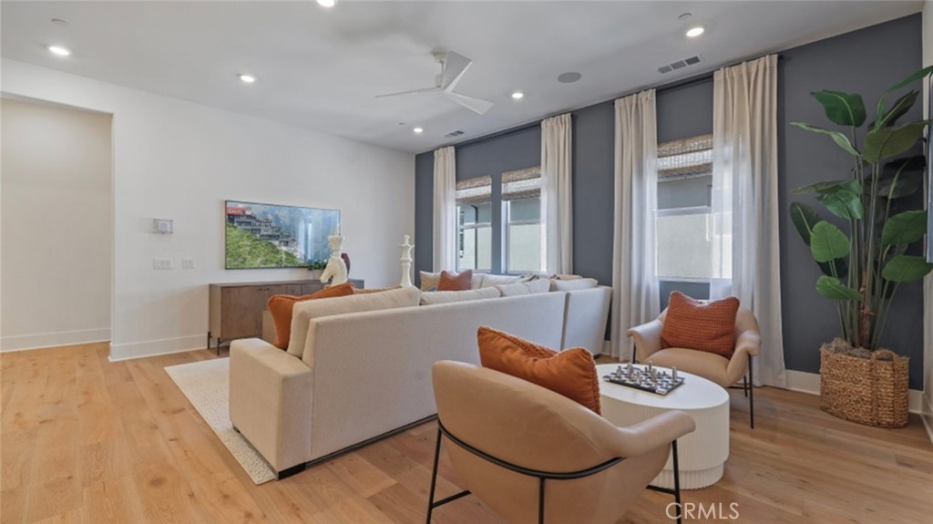 MLS #OC26163709 image #31