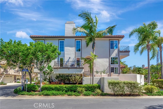 19325 Peachtree Lane, Huntington Beach CA: https://media.crmls.org/medias/ce2a4d02-90e3-4d18-8098-a4f00fe4d8d1.jpg