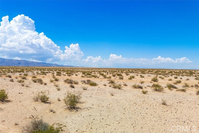 0 Allen Avenue, 29 Palms CA: https://media.crmls.org/medias/ce2ac2ea-1c63-48fa-87a1-12be6856092e.jpg