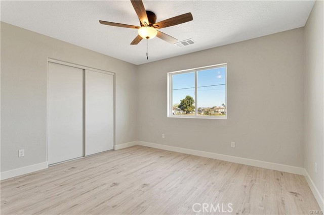 Detail Gallery Image 30 of 41 For 22562 Houston St, Apple Valley,  CA 92308 - 4 Beds | 2 Baths