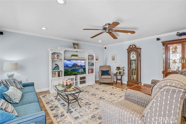 Detail Gallery Image 4 of 33 For 497 Avenida Sevilla #C,  Laguna Woods,  CA 92637 - 2 Beds | 2 Baths