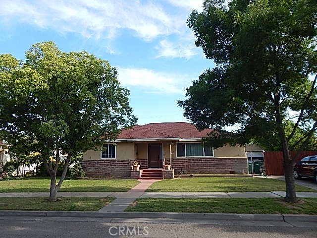 1427 Yolo Street, Corning CA: https://media.crmls.org/medias/ce2bd127-caed-4596-a639-7c3471c0d615.jpg