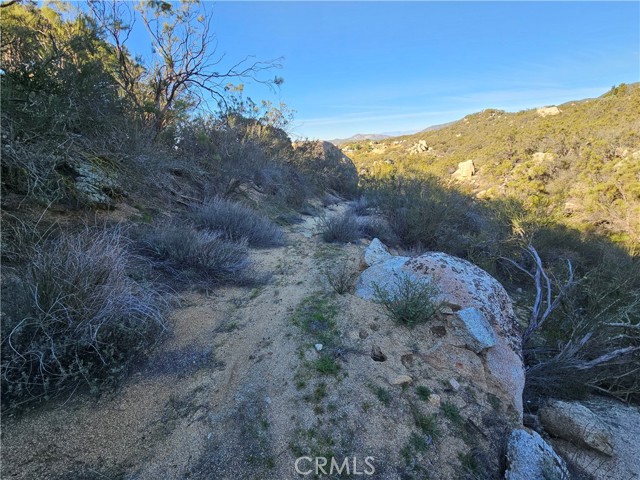 Detail Gallery Image 11 of 36 For 806 Deer Creek, Aguanga,  CA 92536 - – Beds | – Baths