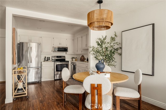 Detail Gallery Image 9 of 30 For 102 Scholz Plaza #239,  Newport Beach,  CA 92663 - 1 Beds | 1 Baths