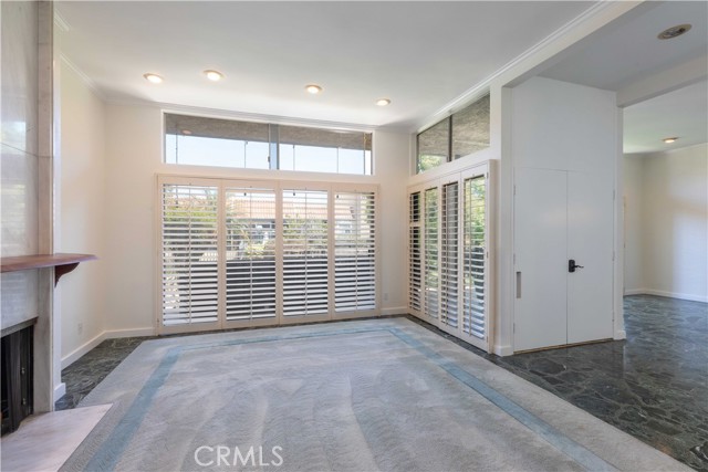 Detail Gallery Image 9 of 25 For 958 Palo Verde Ave, Long Beach,  CA 90815 - 3 Beds | 2/1 Baths