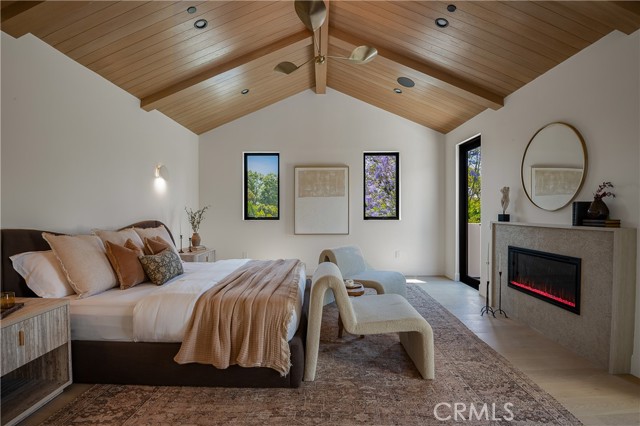 Detail Gallery Image 33 of 62 For 12335 Otsego St, Valley Village,  CA 91607 - 5 Beds | 6/1 Baths