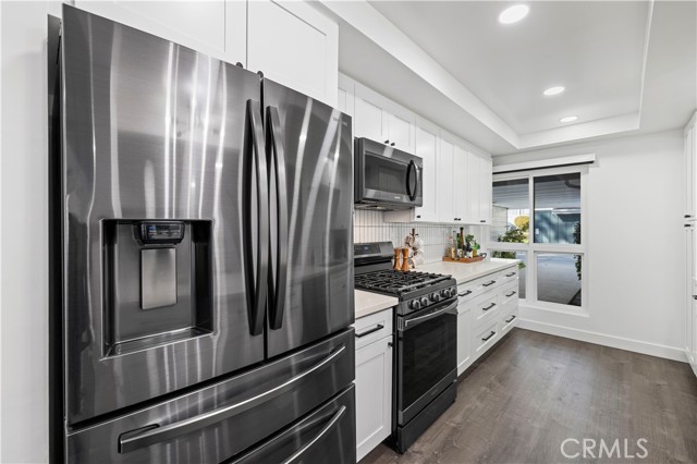 Detail Gallery Image 8 of 46 For 10061 Melinda Way #2,  Northridge,  CA 91325 - 2 Beds | 2/1 Baths