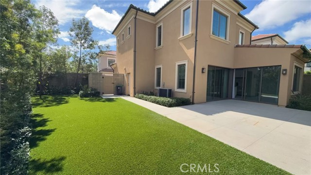 Detail Gallery Image 10 of 25 For 112 San Benito, Irvine,  CA 92618 - 3 Beds | 2/1 Baths