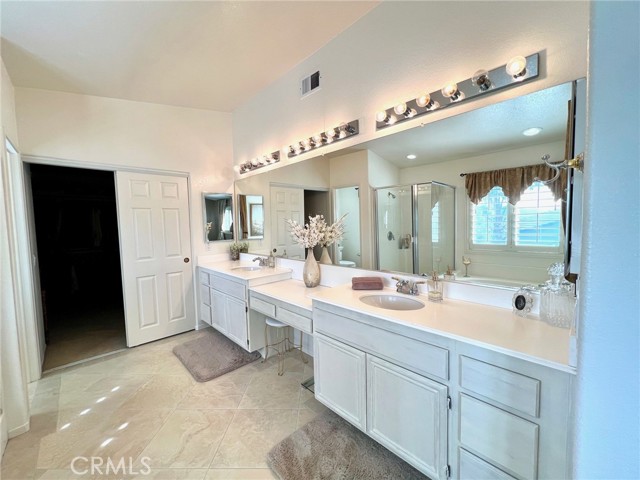 Detail Gallery Image 23 of 29 For 41948 Black Mountain Trail, Murrieta,  CA 92562 - 5 Beds | 3 Baths