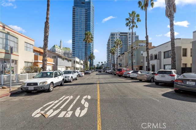 Detail Gallery Image 15 of 18 For 102 Lime Ave #7,  Long Beach,  CA 90802 - 1 Beds | 1 Baths