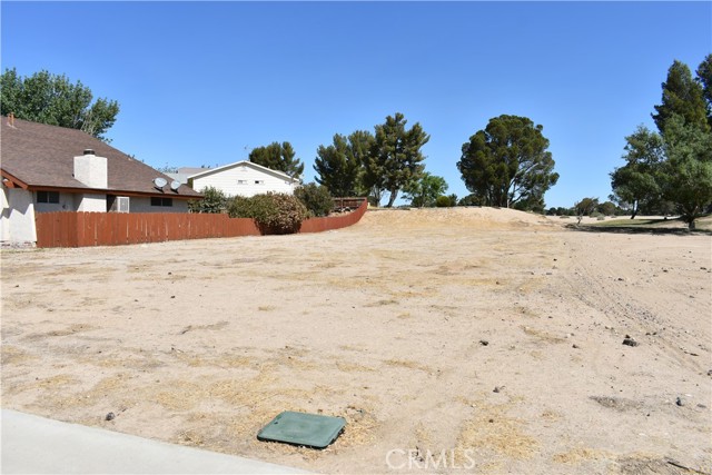 27392 Cloverleaf Drive, Helendale, California 92342, ,Land,For Sale,27392 Cloverleaf Drive,CRHD23115125