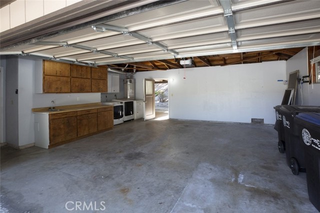 2101 El Arbolita Drive, Glendale CA: https://media.crmls.org/medias/ce2ffbda-4f30-4880-b60d-91832f551f26.jpg