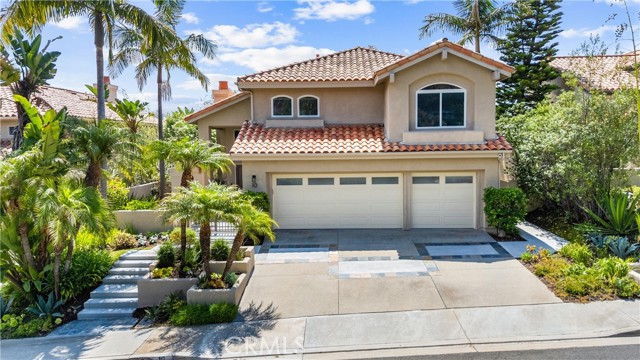 10 Sitges, Laguna Niguel CA: https://media.crmls.org/medias/ce3094b5-b4b9-47c7-bd75-6d8fac1d0e96.jpg