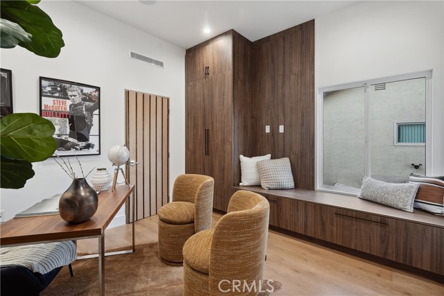 Detail Gallery Image 36 of 53 For 4001 Coldstream, Tarzana,  CA 91356 - 6 Beds | 6/1 Baths
