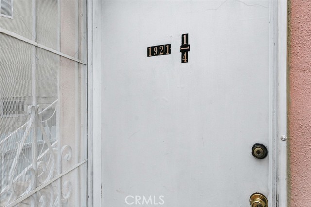 Detail Gallery Image 13 of 34 For 1921 Chariton St, Los Angeles,  CA 90034 - – Beds | – Baths