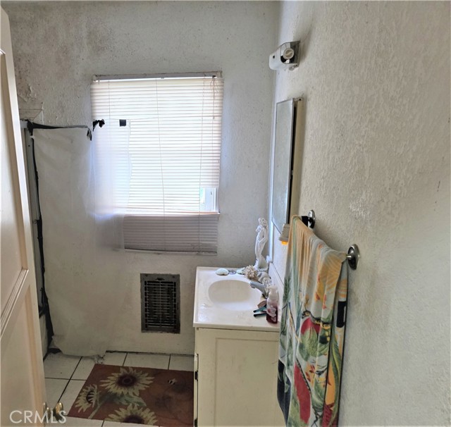 14153 Tiara Street, Van Nuys CA: https://media.crmls.org/medias/ce34158a-ba18-4085-b7f2-e866f41a0adb.jpg