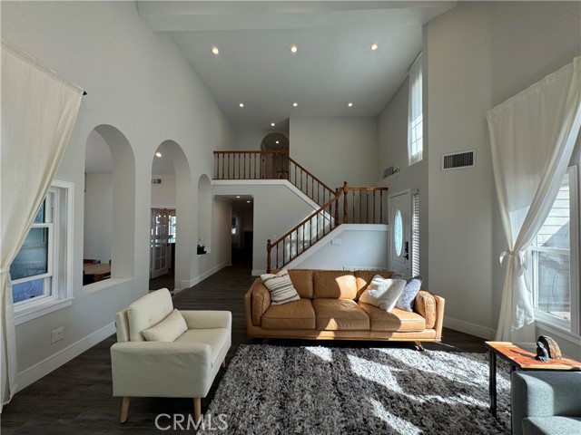 13745 Moonshadow Place, Chino Hills CA: https://media.crmls.org/medias/ce344c42-db2e-403b-adbd-8c89144813fc.jpg