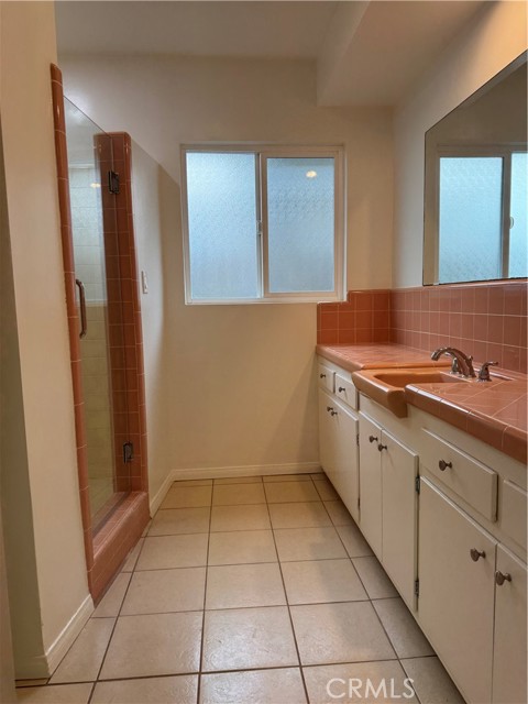 Detail Gallery Image 17 of 37 For 241 N 16th St, Montebello,  CA 90640 - 2 Beds | 2 Baths