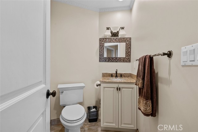 8817 Louise Avenue, Sherwood Forest CA: https://media.crmls.org/medias/ce3577a8-c07c-4dcd-92aa-eef558c89577.jpg
