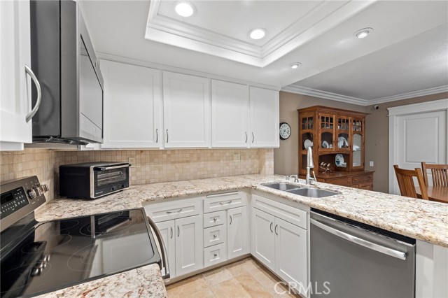 56 Ashbrook, Irvine CA: https://media.crmls.org/medias/ce361576-155e-4de9-9cea-ad665699e22f.jpg