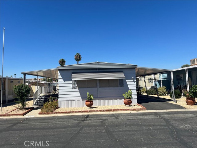 Detail Gallery Image 2 of 17 For 2205 W Acacia Ave #47,  Hemet,  CA 92545 - 2 Beds | 2 Baths