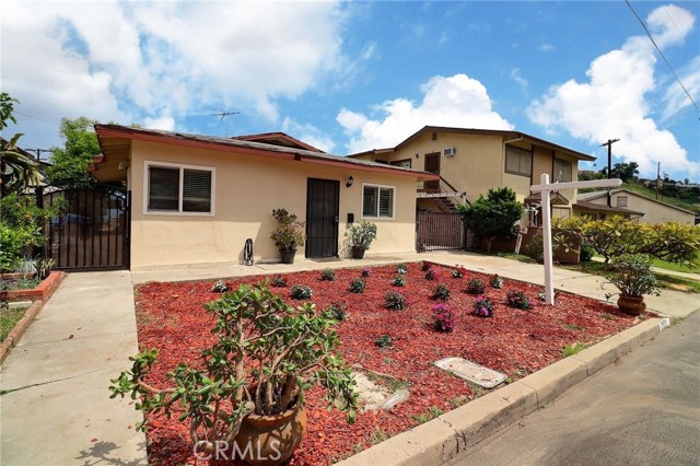2130 Brawley Street, Los Angeles CA: https://media.crmls.org/medias/ce378644-b868-402d-b08b-eb0825dc68a4.jpg