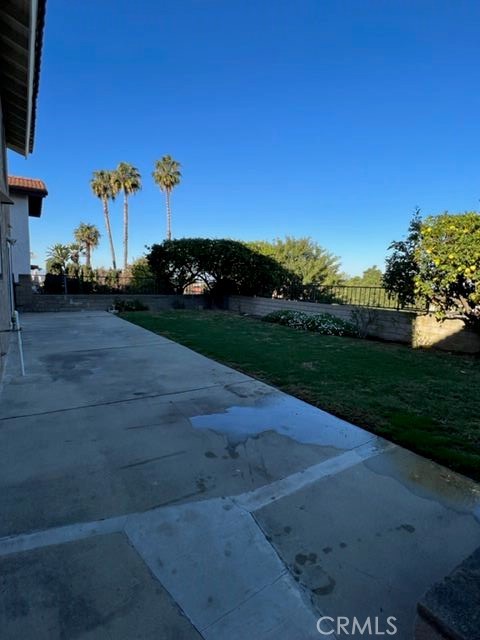 2933 Oakwood Lane, Torrance, California 90505, 5 Bedrooms Bedrooms, ,4 BathroomsBathrooms,Residential Lease,Sold,Oakwood,SB22029511