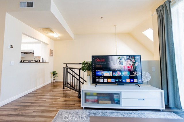 Detail Gallery Image 2 of 31 For 801 S 2nd St #4,  Alhambra,  CA 91801 - 3 Beds | 2 Baths