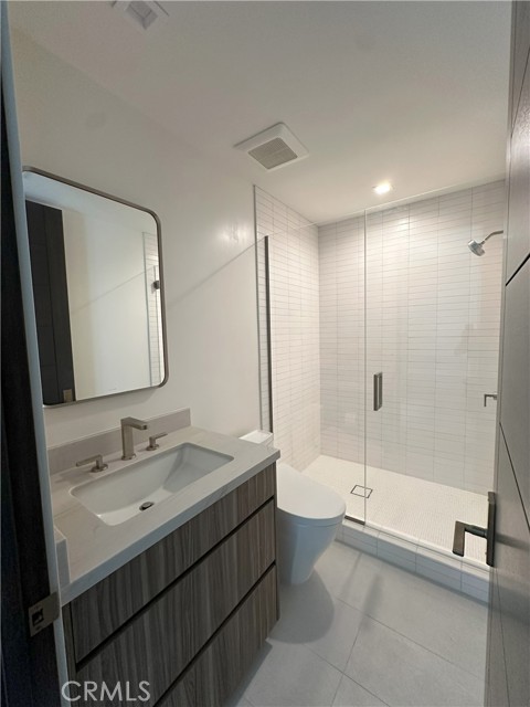 Detail Gallery Image 14 of 36 For 230 2nd St, Huntington Beach,  CA 92648 - 3 Beds | 3/2 Baths