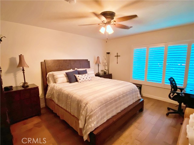 Detail Gallery Image 13 of 24 For 230 S Catalina Ave #107,  Redondo Beach,  CA 90277 - 2 Beds | 2 Baths