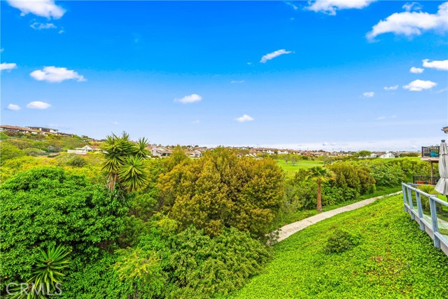 9 Jasmine Creek Dr, Corona del Mar CA: https://media.crmls.org/medias/ce3c1b52-c3d8-4795-bc01-5b72439b2318.jpg