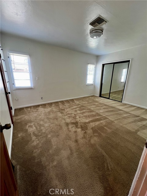 484 W 25th Street, San Bernardino CA: https://media.crmls.org/medias/ce3c3199-6c35-4e08-8f4e-bdd7c7fd645d.jpg