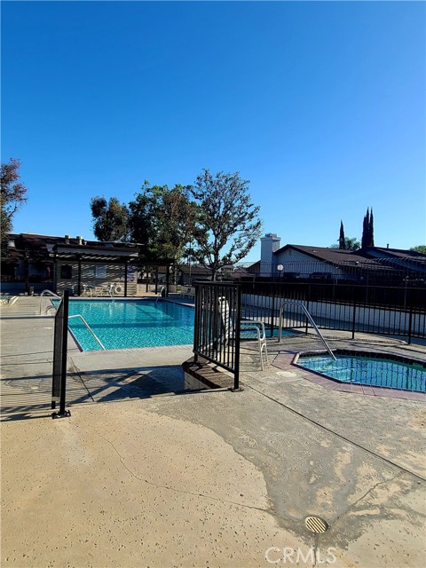 Detail Gallery Image 71 of 72 For 2243 S Greenwood Pl #C,  Ontario,  CA 91761 - 2 Beds | 2/1 Baths