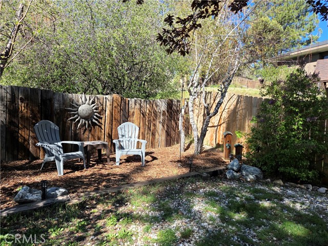 Detail Gallery Image 27 of 28 For 42806 Cougar, Big Bear Lake,  CA 92315 - 2 Beds | 2 Baths