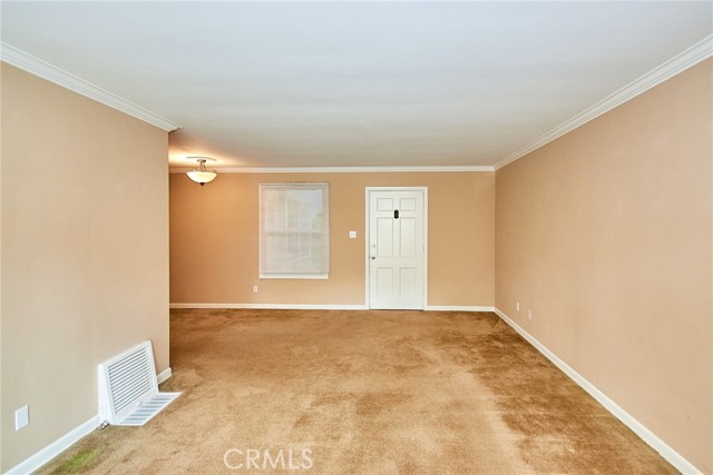 706 Brent, South Pasadena CA: https://media.crmls.org/medias/ce3cb20e-0156-4ab7-8249-186095a27e8c.jpg