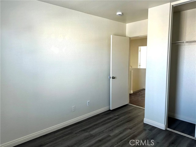 Detail Gallery Image 13 of 15 For 14073 Mare Ln, Victorville,  CA 92394 - 4 Beds | 2/1 Baths