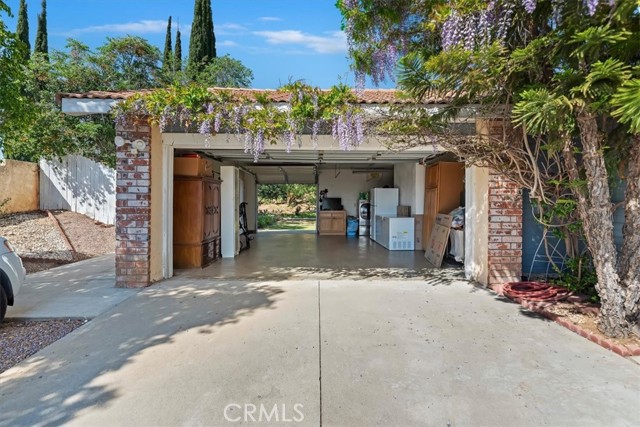 Front Image Thumbnail for CRIV26062492