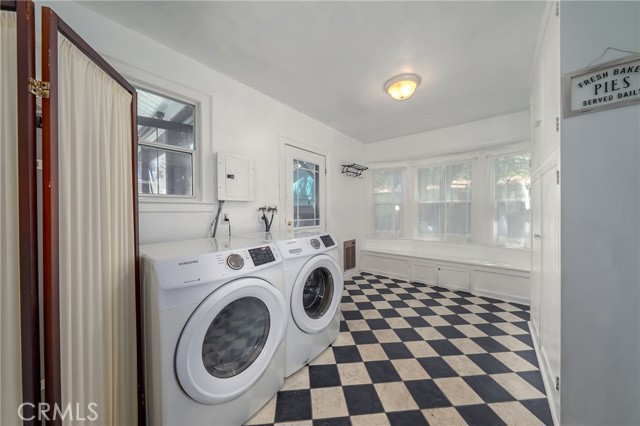 Detail Gallery Image 13 of 41 For 330 2nd St, Upper Lake,  CA 95485 - 3 Beds | 2 Baths