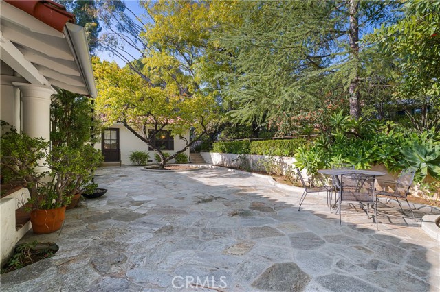 Detail Gallery Image 5 of 49 For 4805 Alta Canyada, La Canada Flintridge,  CA 91011 - 3 Beds | 3 Baths