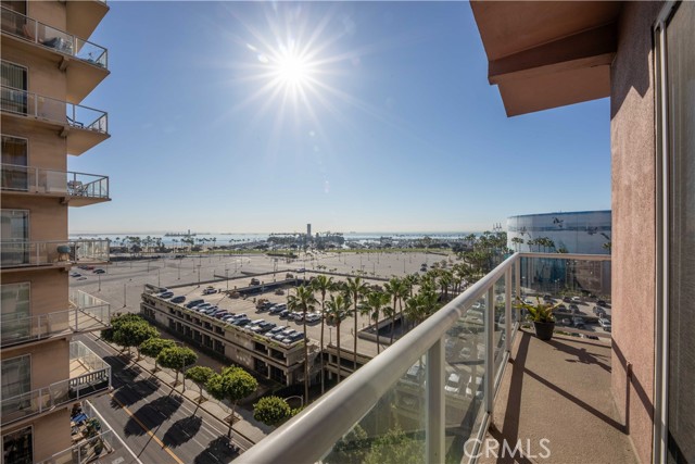 Detail Gallery Image 2 of 51 For 388 E Ocean #703,  Long Beach,  CA 90802 - 2 Beds | 2 Baths