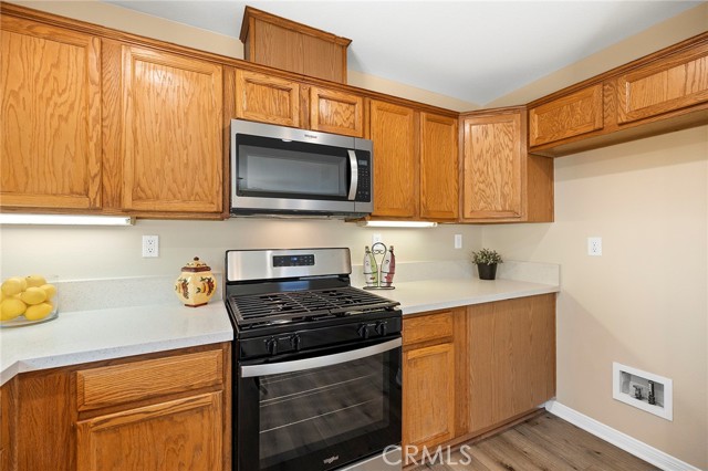Detail Gallery Image 17 of 38 For 318 Avenue 6, Lake Elsinore,  CA 92653 - 4 Beds | 2 Baths