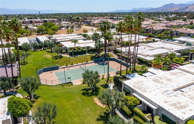 Detail Gallery Image 27 of 32 For 466 N Hermosa Dr, Palm Springs,  CA 92262 - 3 Beds | 3 Baths