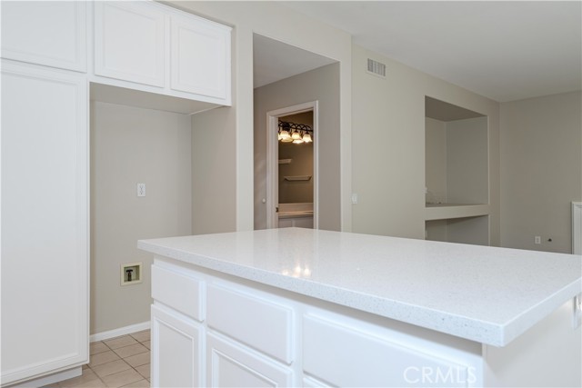 Detail Gallery Image 12 of 35 For 12430 N Lacoste, Tustin,  CA 92782 - 3 Beds | 2/1 Baths