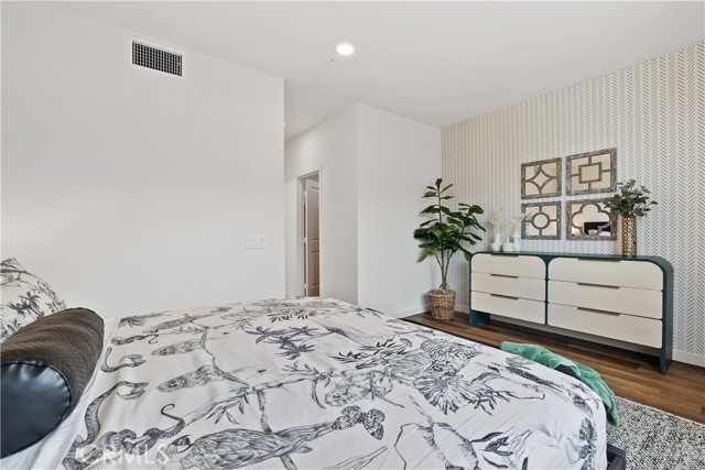 Detail Gallery Image 17 of 27 For 34 Bigsby Dr, Stanton,  CA 90680 - 3 Beds | 3/1 Baths