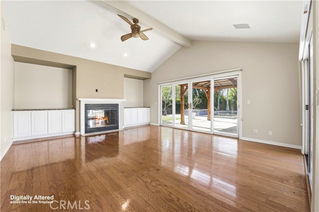 Detail Gallery Image 20 of 32 For 1062 El Camino, Santa Ana,  CA 92705 - 4 Beds | 2/1 Baths
