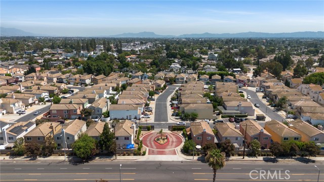 14300 Terra Bella Street, Panorama City CA: https://media.crmls.org/medias/ce41655d-973d-49dc-9aed-7fff294cd27a.jpg