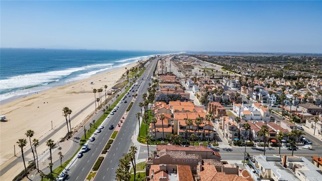 Detail Gallery Image 26 of 47 For 2000 Pacific Coast Hwy #203,  Huntington Beach,  CA 92648 - 1 Beds | 1 Baths