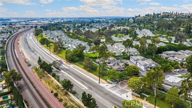 Detail Gallery Image 33 of 42 For 20276 Greenhill Lane #62,  Yorba Linda,  CA 92886 - 2 Beds | 1/1 Baths