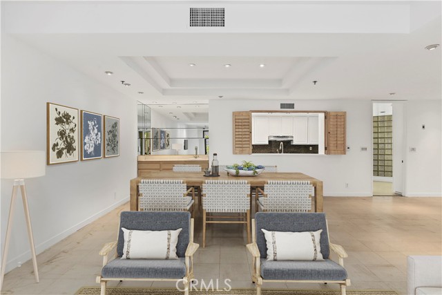2122 Century Park Lane, Los Angeles CA: https://media.crmls.org/medias/ce42e562-06a1-4bac-a5b1-ec838be91593.jpg